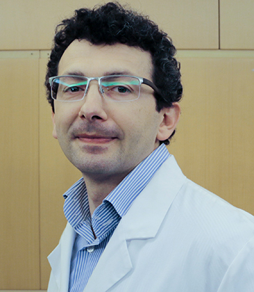 Dr. Gabriele  D'Alessandro